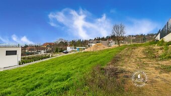 AXIS REAL | Stavebný pozemok (628 m2) s výhľadom, BA III. Ra - 2
