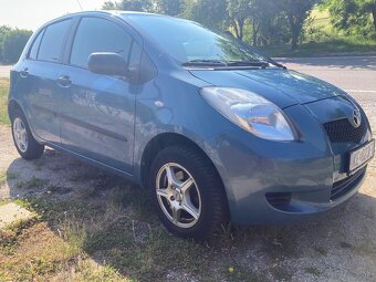 Toyota Yaris - 2