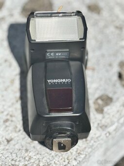 Yongnuo Speedlite YN460 - 2