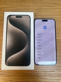Predám iPhone 15 PRO MAX 256GB, TOP stav, VOLNY, - 2