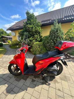Honda SH150i - 2