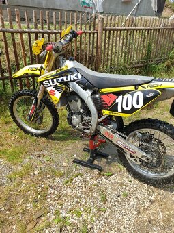 Suzuki 250 - 2