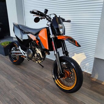 Predám KTM SMC 690 Supermoto - 2