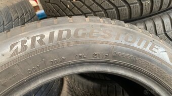255/55r17 Brigestone RunFlat zimne - 2