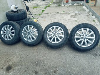 225/60/16 zimné 6mm 5x112 - 2
