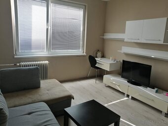 Prenájom 2 izbového bytu v Holíči - 2