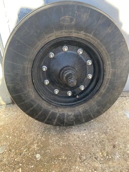 Predám koleso na táčky - 2