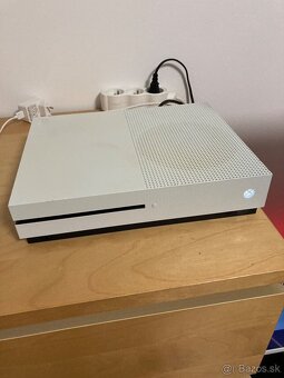 Xbox one S 1TB - 2
