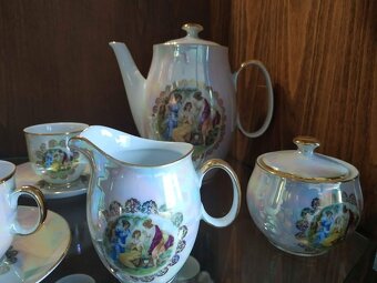 Tri grácie vitrínový stav - 2