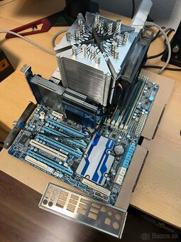 Set Gigabyte X58A-UD7 + Intel i7 + 12GB DDR3 RAM - 2