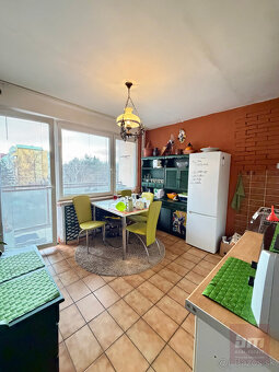 Predaj - 3-izbový byt s troma lodžiami - 2