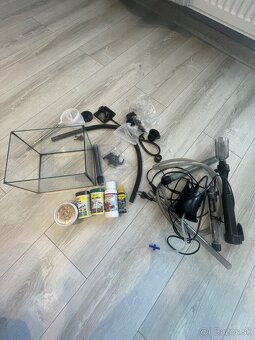 Prislusenstvo plus akvarium - 2