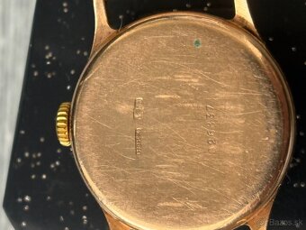 Pobeda zlate hodinky - 2