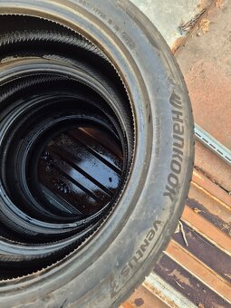 Predam letne pneu 8x 205/55R19 Hankook - 2