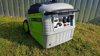 invertorova ektrocentrála Zipper ZI-STE 3000 3KW - 2