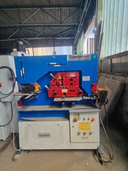 Hydraulický dierkovač / nožnice na profily - 2