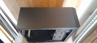 Predám skriňu na PC - 2