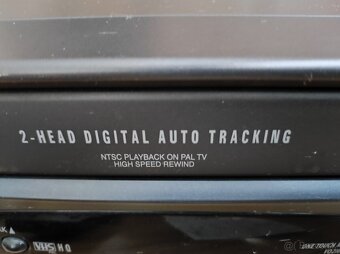 VHS RECORDER - 2