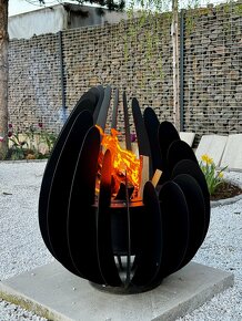 Záhradné ohnisko -  Unikátny tvar - Tulipán - 2