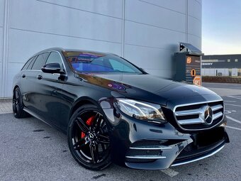 Mercedes-Benz E 220d AMG line 9G - 2