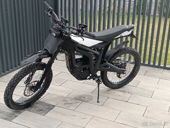 Talaria Sting R L1e na značkách, ProEbikes 70ah batéria - 2