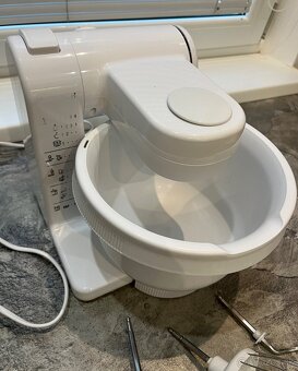 Bosch mum 4405/05 kuchynský robot 500W - 2