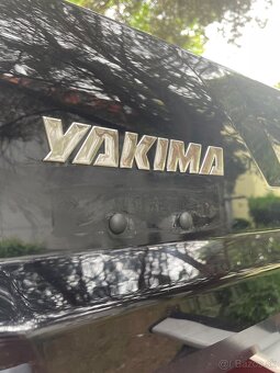 Strešný box Yakima SkyTour 310 - 2