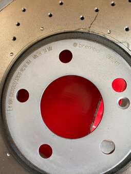 Brembo disky na Mercedes - 2