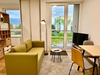 Na prenájom 1-izbový byt s balkónom, novostavba, Svit. - 2