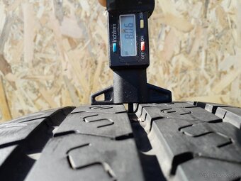 235/65 r16C letne pneumatiky - 2