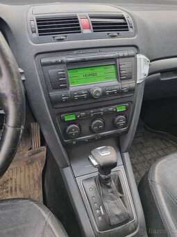 Škoda octavia 1.9tdi 77kw dsg - 2