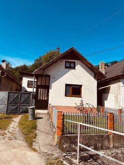Na predaj RD + Garáž, pozemok 1.393 m2, Dubodiel - 2