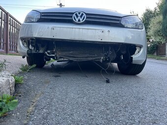 VW Golf 2.0TDi 103kw, r.2010, climatronic, panorama - 2
