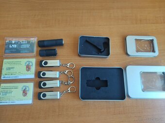 [46]  USB kľúče - 2