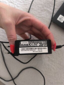 Notebook Lenovo na náhradné diely - 2