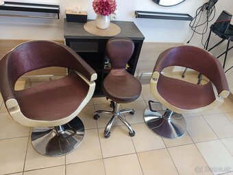 Kadernícke kreslá - 2