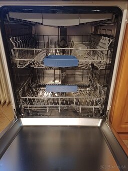 Umývačka riadu bosch - 2