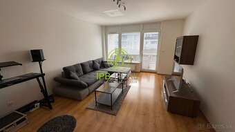 2-izb. byt s dvomi loggiami v novostavbe na Hrachovej ul. v  - 2