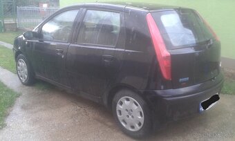 Fiat Punto II 1.2 44kw-Rozpredam - 2