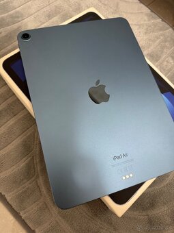 Apple iPad Air 5 (2022) 64GB wifi - 2