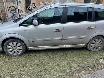 Opel zafira 1.6 benzín 103kW - 2