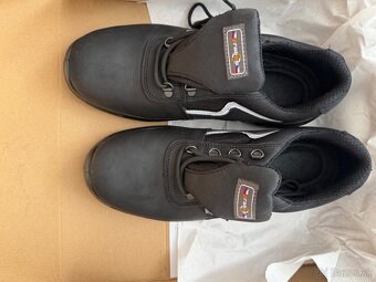 Letná pracovná obuv - 2