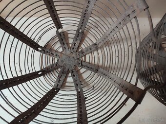 Staré kovové koše - 2