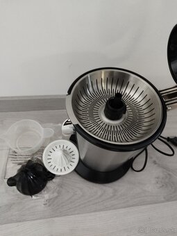 Predám odšťavovač. - 2