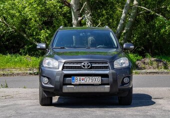 Toyota RAV4 2.2l D-4D 150 Lux - 2