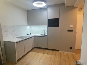 Prenájom 2-izbový byt - centrum Košice - 2