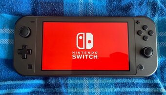 Nintendo Switch Lite - 2