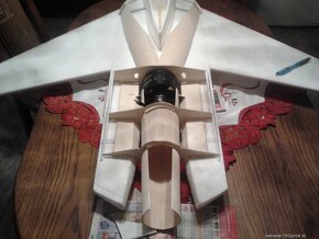 RC lietadlo - 2