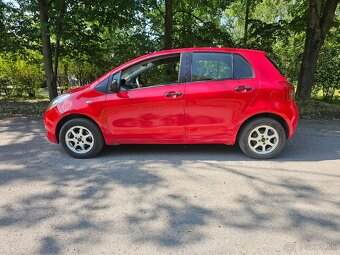 Toyota Yaris - 2