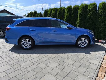 Predam Kia Ceed 1.6 crd Gold - 2
